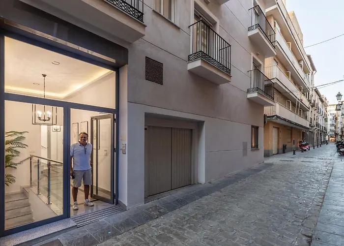 Chezmoihomes Angel I I 1Br & 2Br